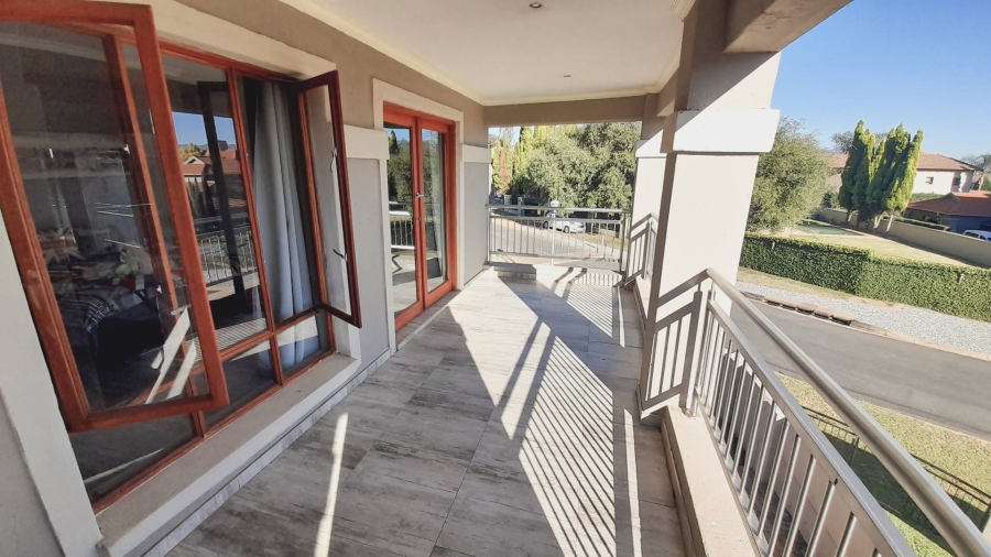 3 Bedroom Property for Sale in Xanadu Eco Park North West